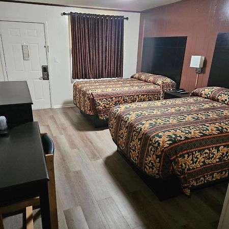 Traveler'S Inn Roanoke Εξωτερικό φωτογραφία