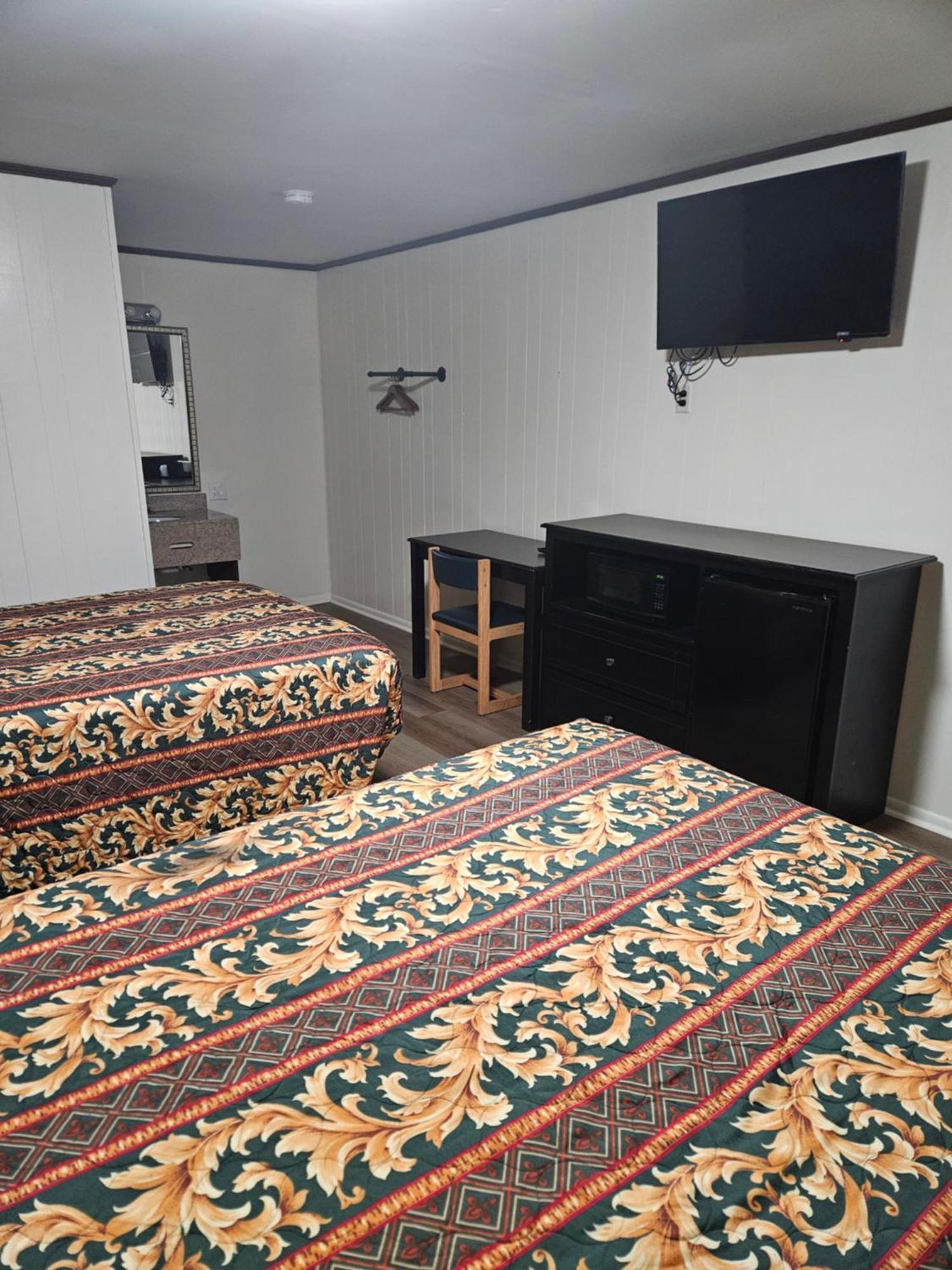 Traveler'S Inn Roanoke Εξωτερικό φωτογραφία